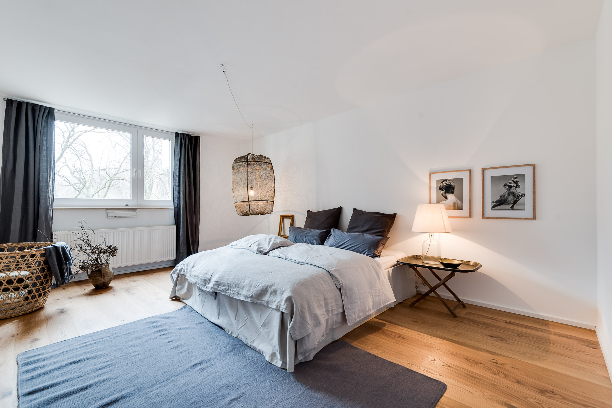 Schlafzimmer mit Blick ins Grüne
