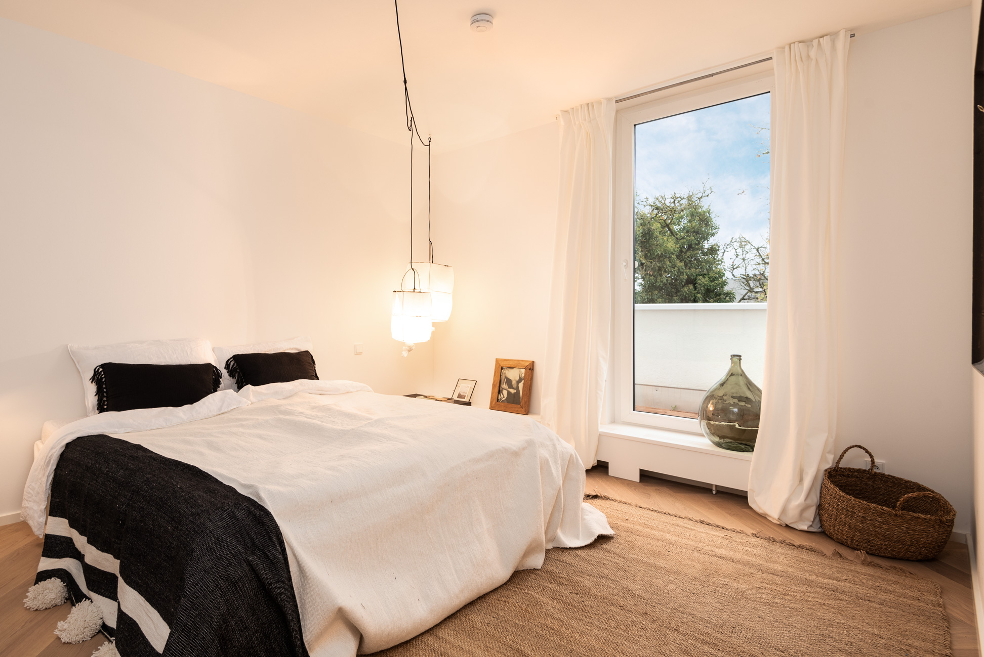 Schlafzimmer mit Terrassenzugang