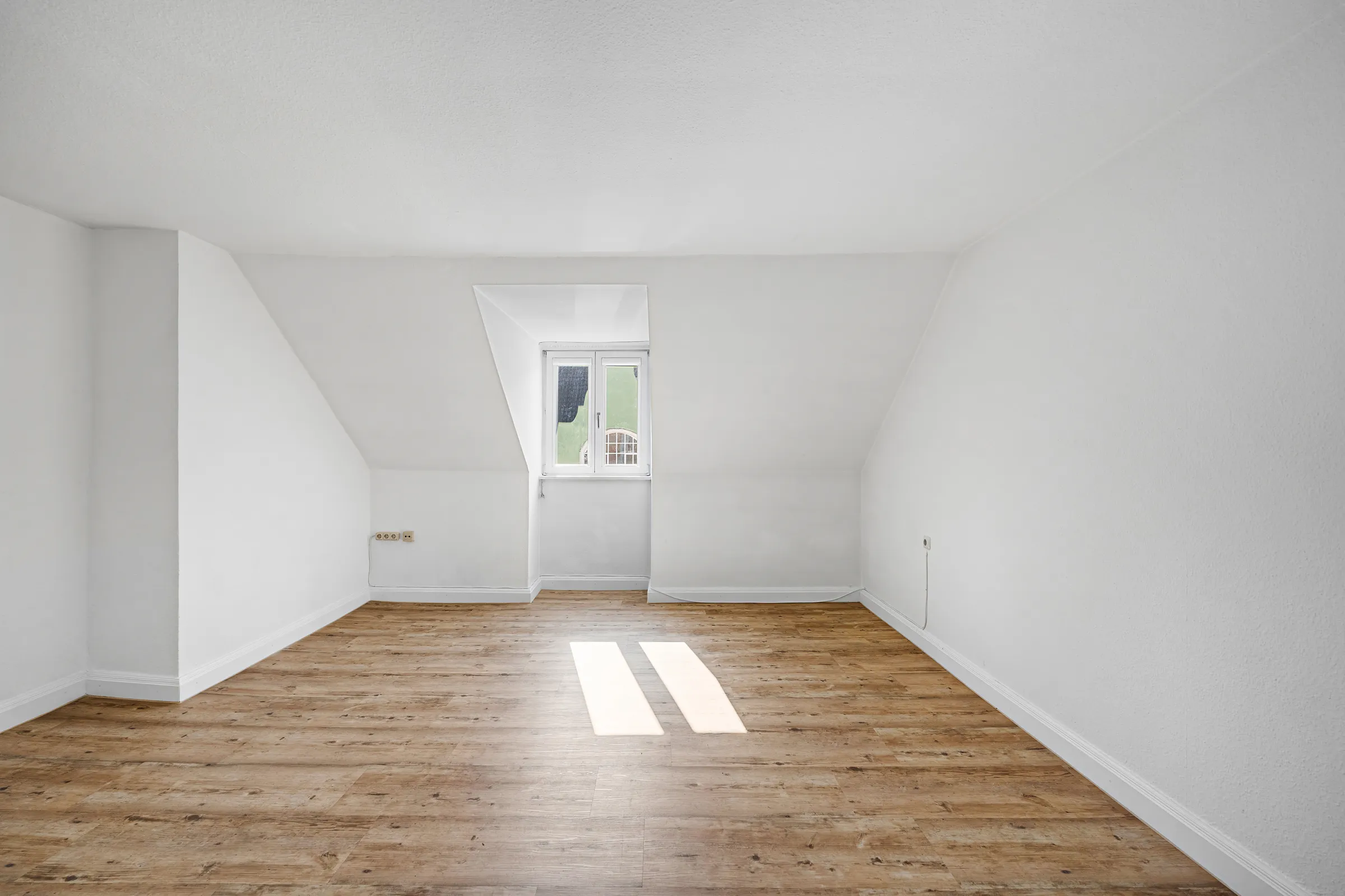 Drittes Zimmer mit Zugang zur Diele